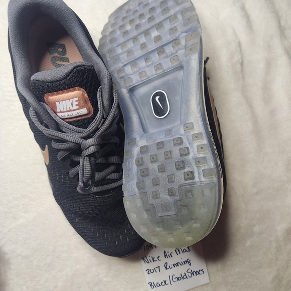 Nike Air Max Running shoes - Picture 4 of 4